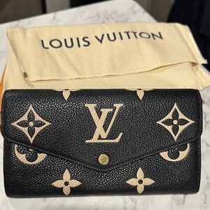 Louis Vuitton Black and Tan Monogram Wallet